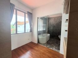 Siglap Park (D15), Terrace #563470081